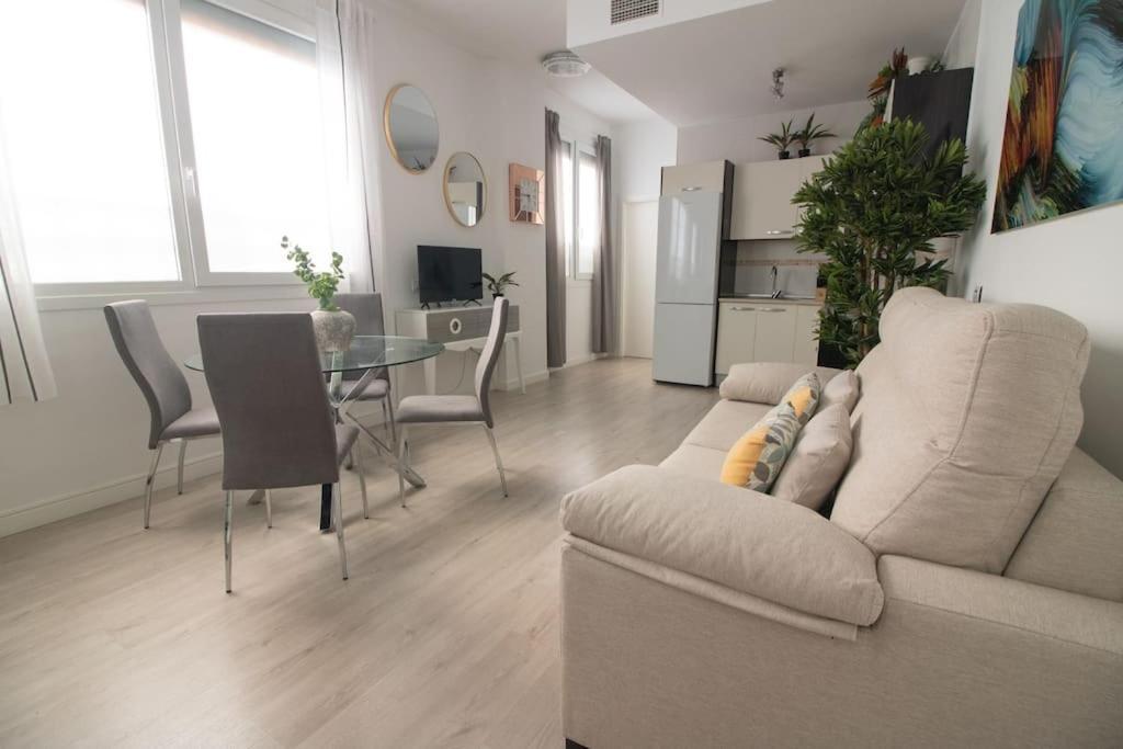 Trinidad Apartment مالقة المظهر الخارجي الصورة